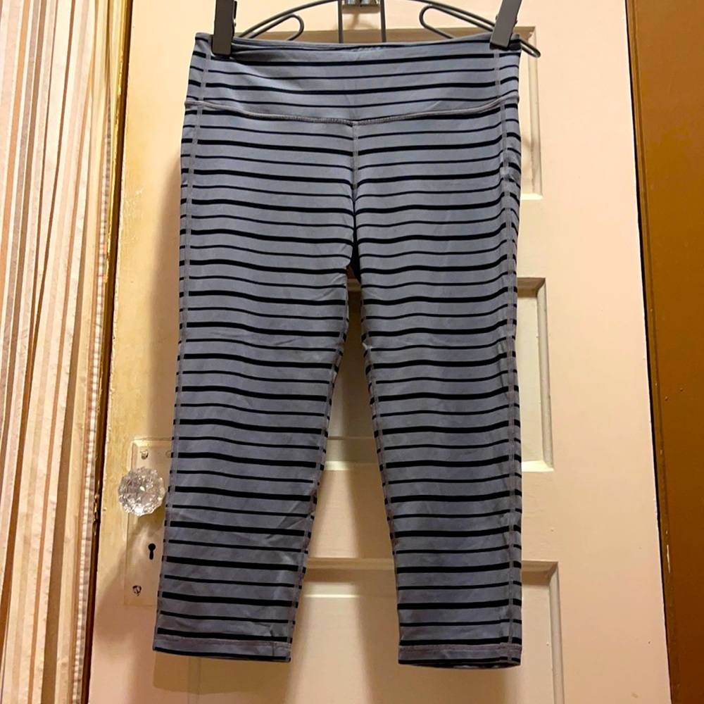 Athleta capris